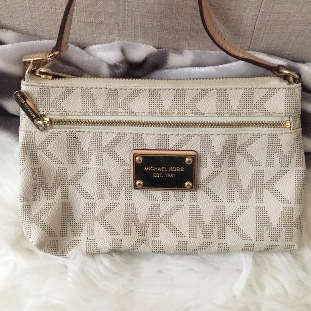 Michael Kore Jet Set Vanilla Signature Wristlet